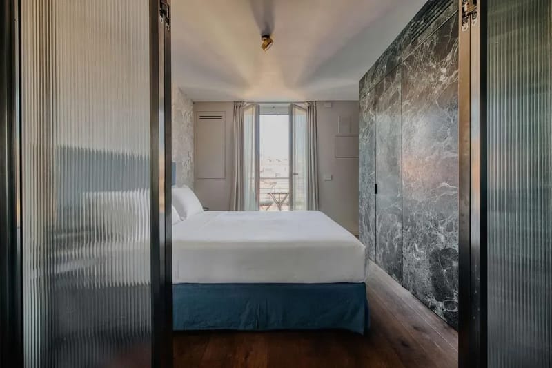 Stunning Apt w/ Private Terrace & Views