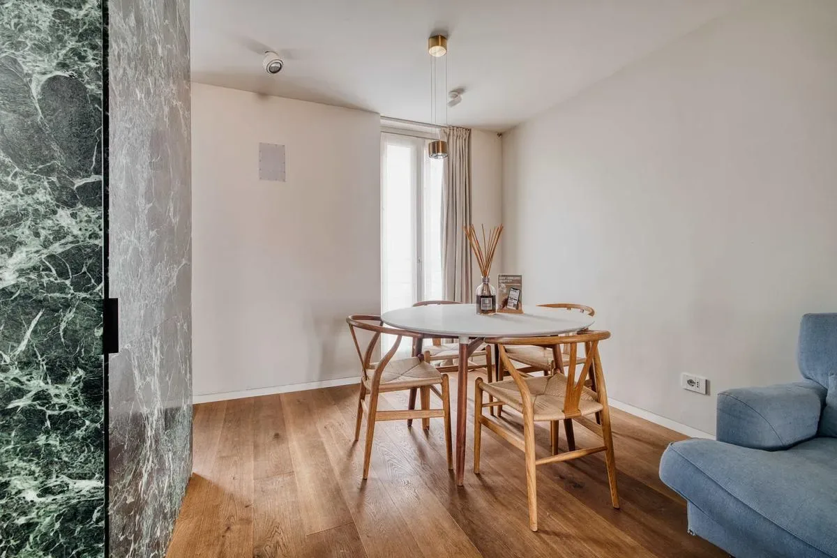 Stunning Apt w/ Private Terrace & Views