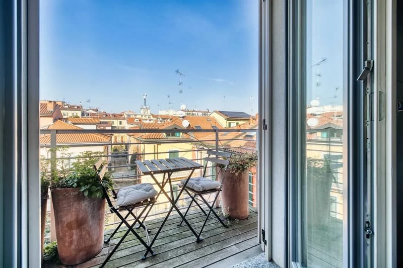 Stunning Apt w/ Private Terrace & Views