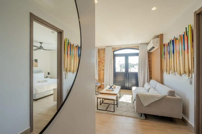 Deluxe 1BR in Casco Antiguo w/ Terrace