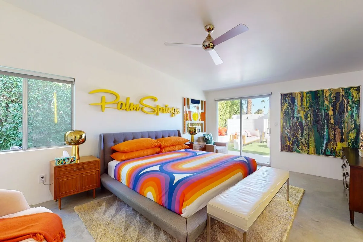 Mid-Century Alexander Stunner in Vista Las Palmas - 3800