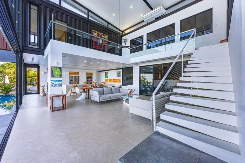 Elegant 3BR Villa w/ Scenic Terrace in Costa Rica