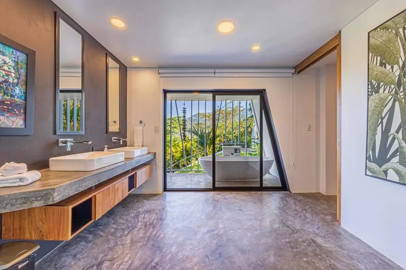 Elegant 3BR Villa w/ Scenic Terrace in Costa Rica
