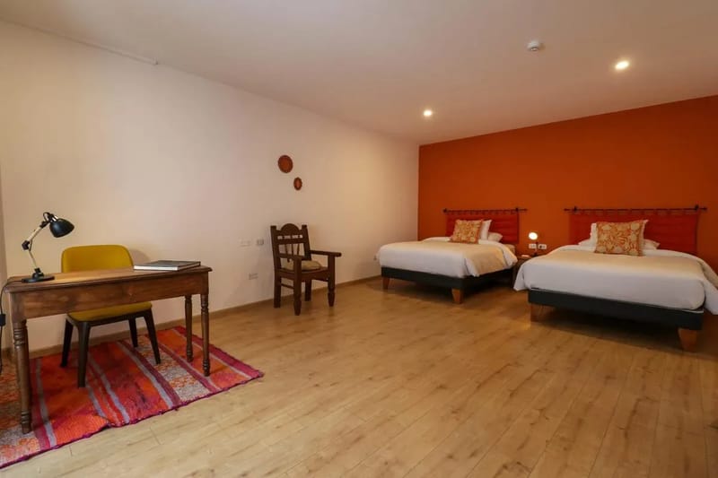 Spacious 1BR in Plaza de Armas w/ Balcony