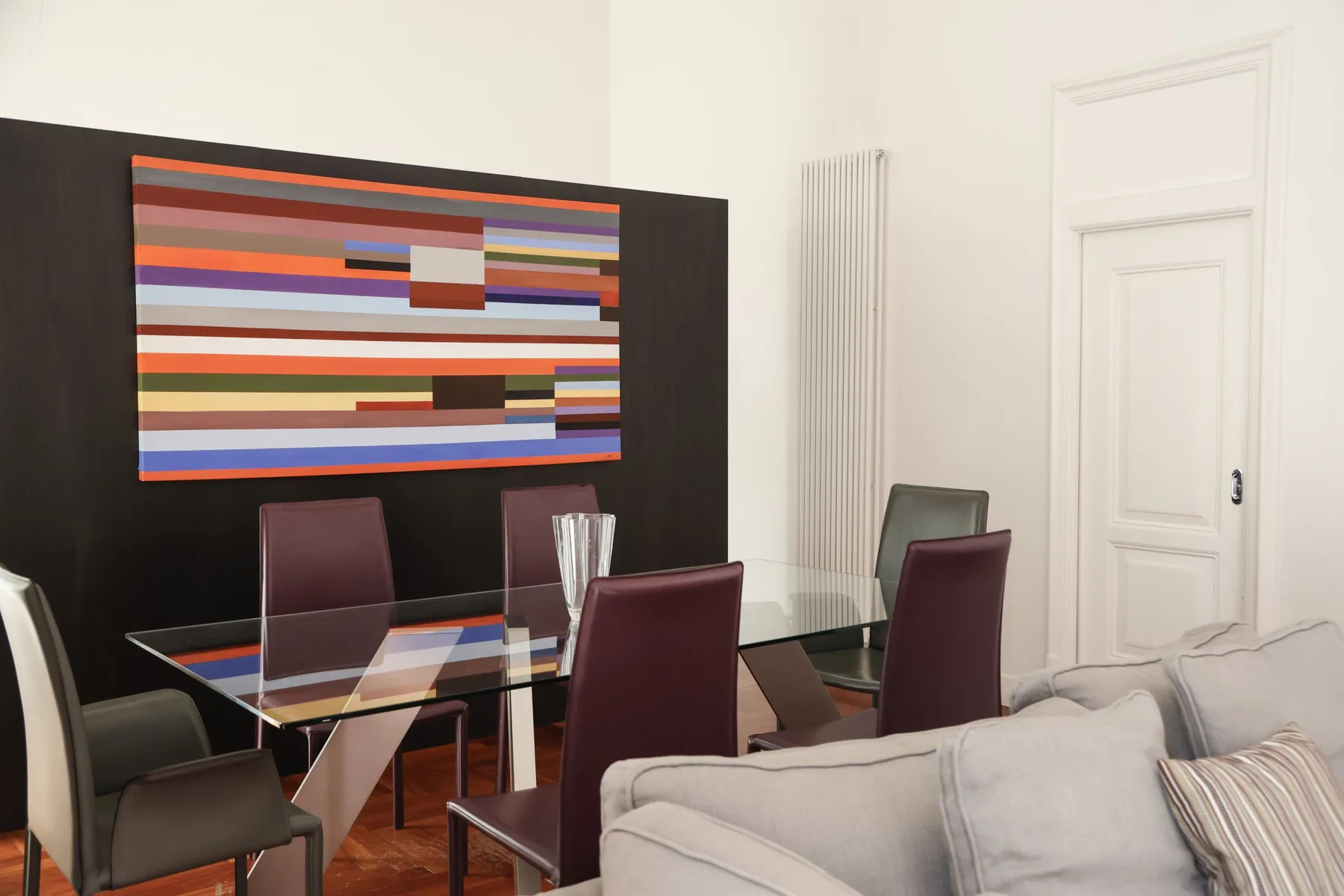 Elegant Apartment at Chiaia