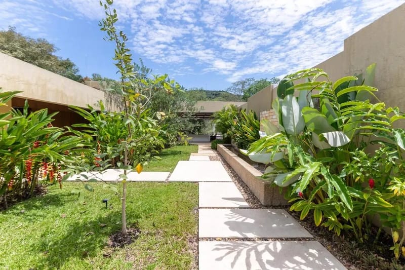 Beautiful 4BR Villa at Mesa de Yeguas
