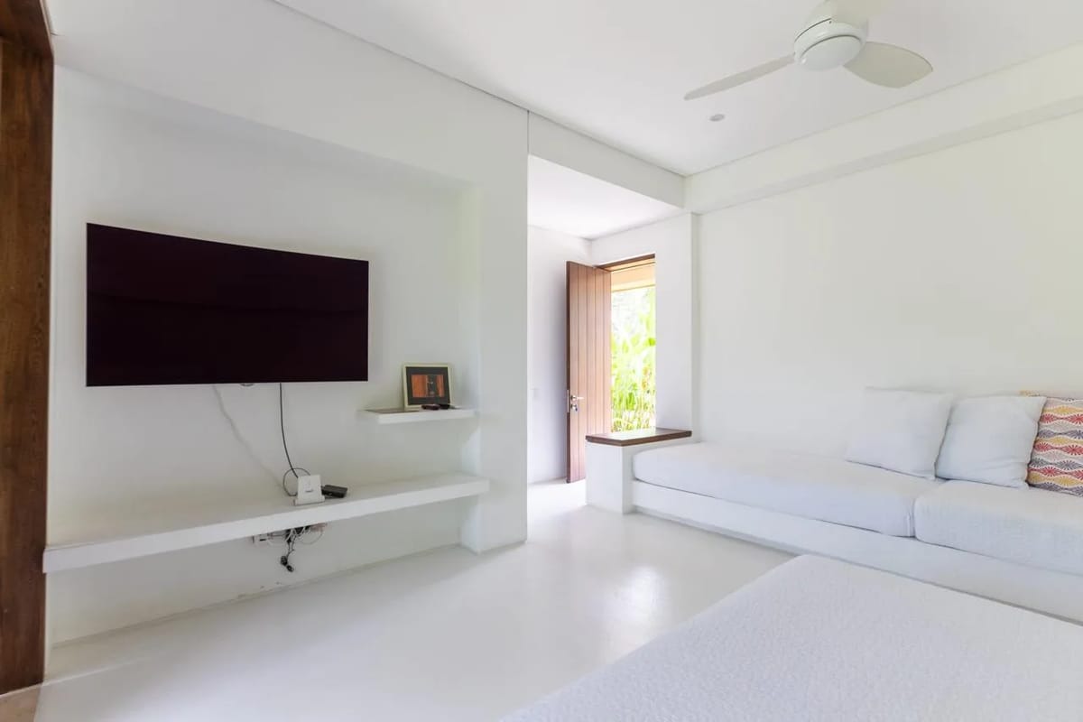 Beautiful 4BR Villa at Mesa de Yeguas