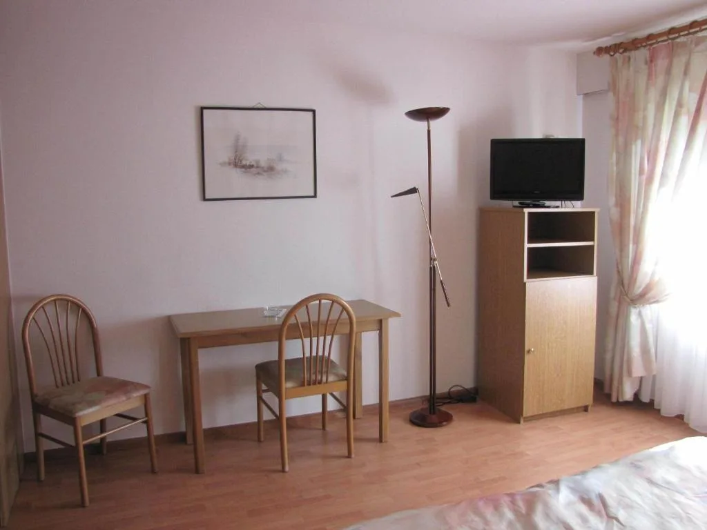 Habitación con cama doble o dos camas individuales