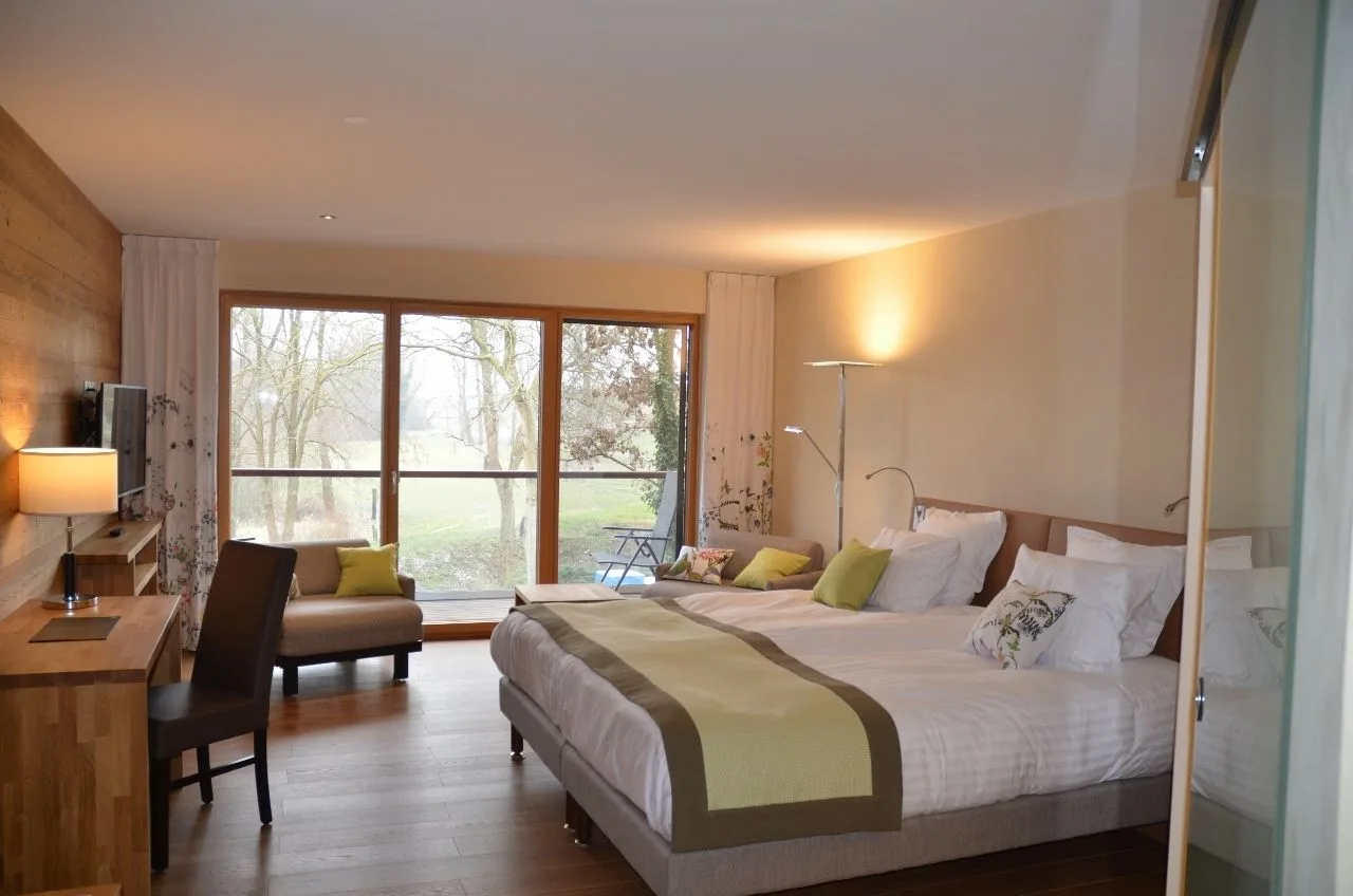King-size room