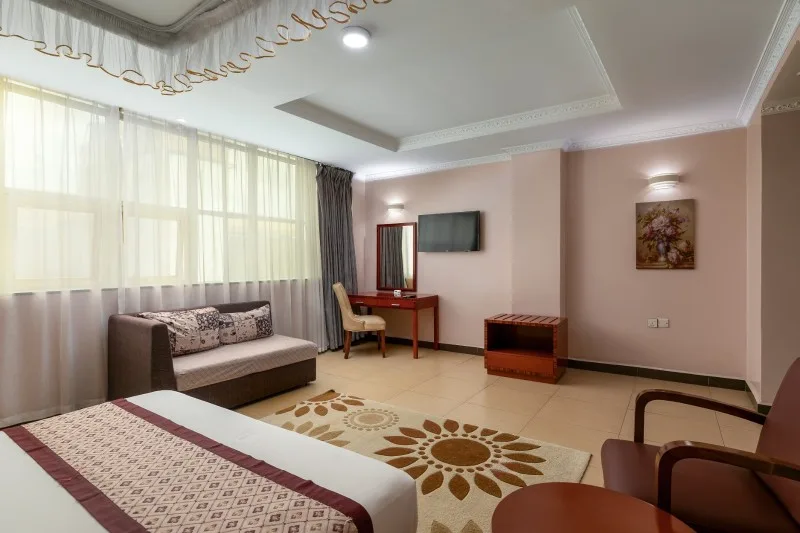 Hotel | Russel Hotel | Kampala, Uganda