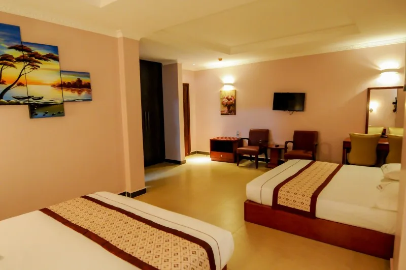 Hotel Twin beds | HBT Russel Hotel | Kampala, Uganda