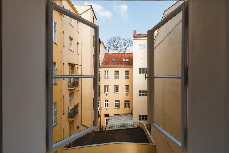 Vojtěšská 6