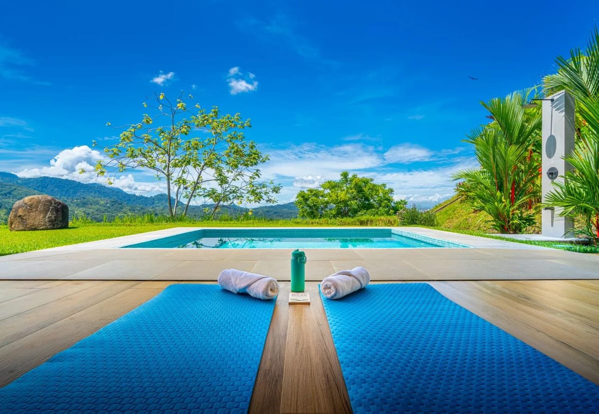 Villa in Ojochal - Epic Ocean-to-Mountain Views | 24/7 Gated Community | Private | Villa Roca