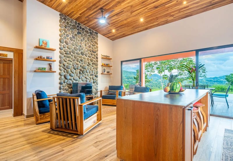 Villa in Ojochal - Epic Ocean-to-Mountain Views | 24/7 Gated Community | Private | Villa Roca