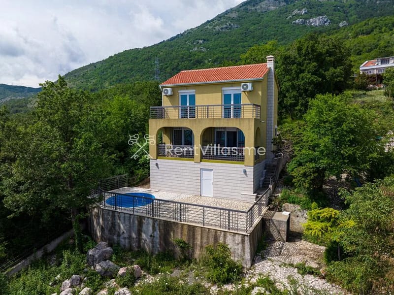 VILLA MONTE HILL
