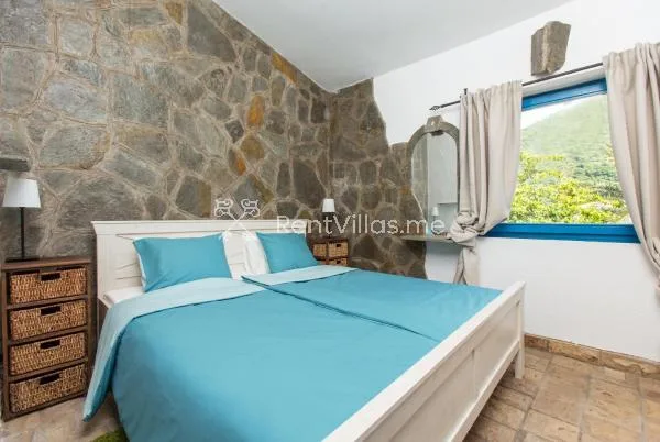 VILLA OLD MILL