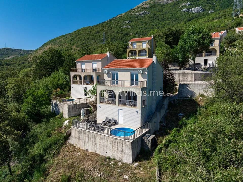 VILLA MONTE HILL II