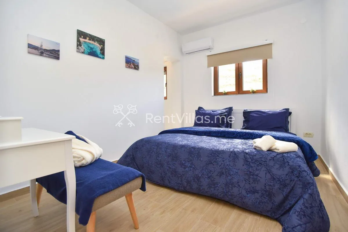 VILLA 177