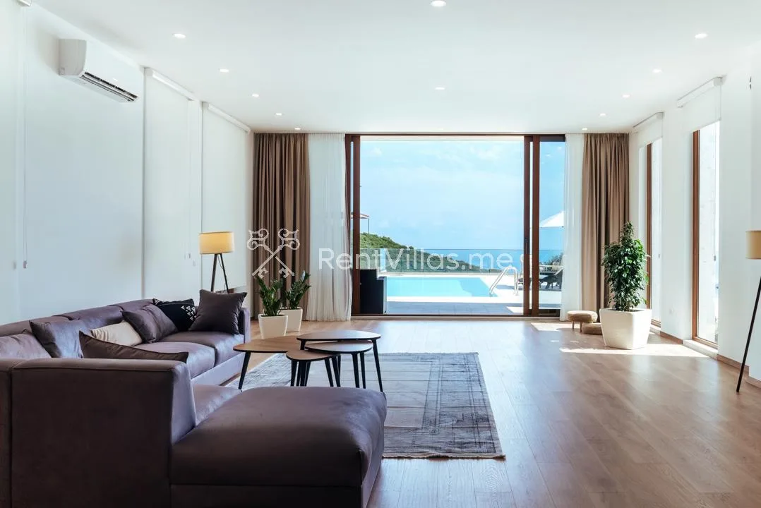 CAPE MONTENEGRO VILLAS