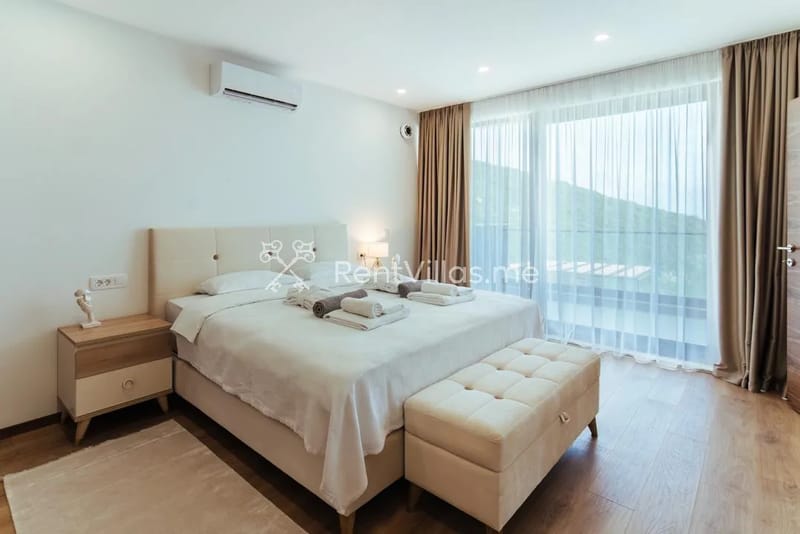 CAPE MONTENEGRO VILLAS