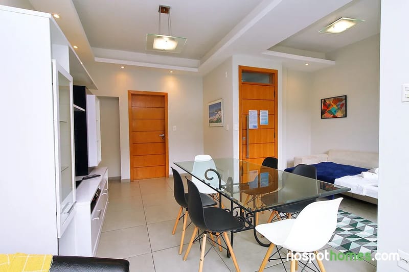 Apartamento 3 Quartos a 2 Min da Praia Copacabana