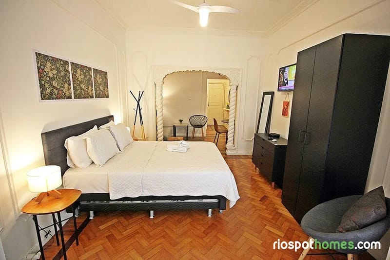 Rio Spot Homes Vintage C051