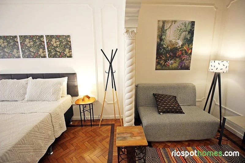 Rio Spot Homes Vintage C051