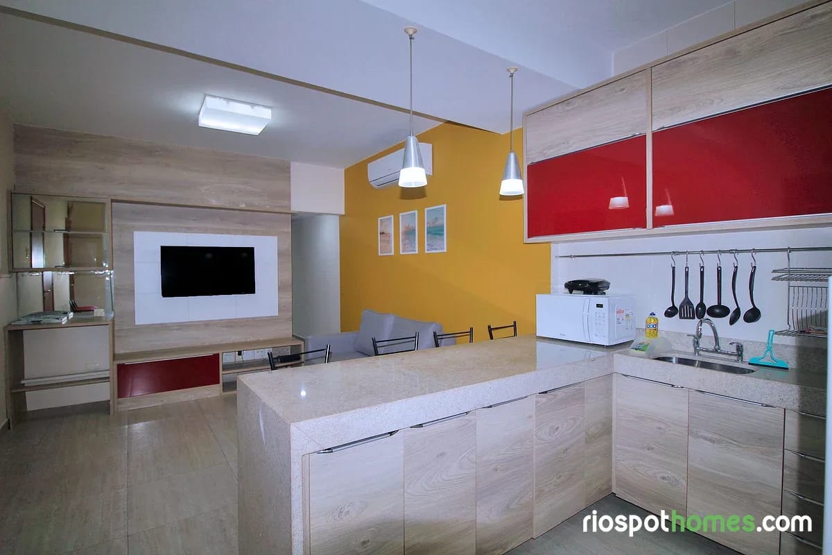 Conforto e Estilo em Copacabana | 2 Quartos D056