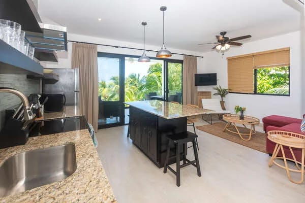Seahorse Escape-5 bedroom