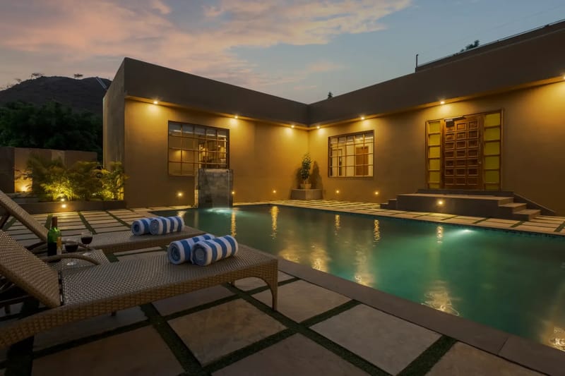 Claystone Retreat