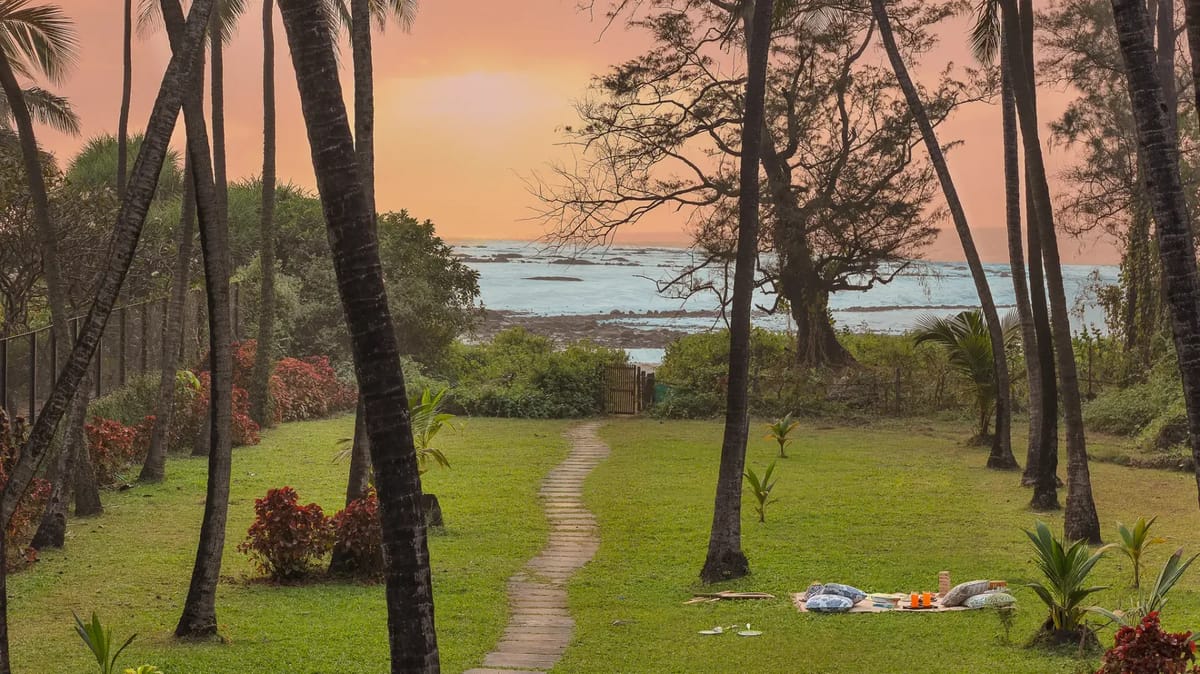Thalassea - Thal, Alibaug
