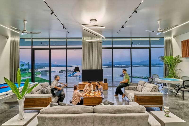 Image 3 of the property