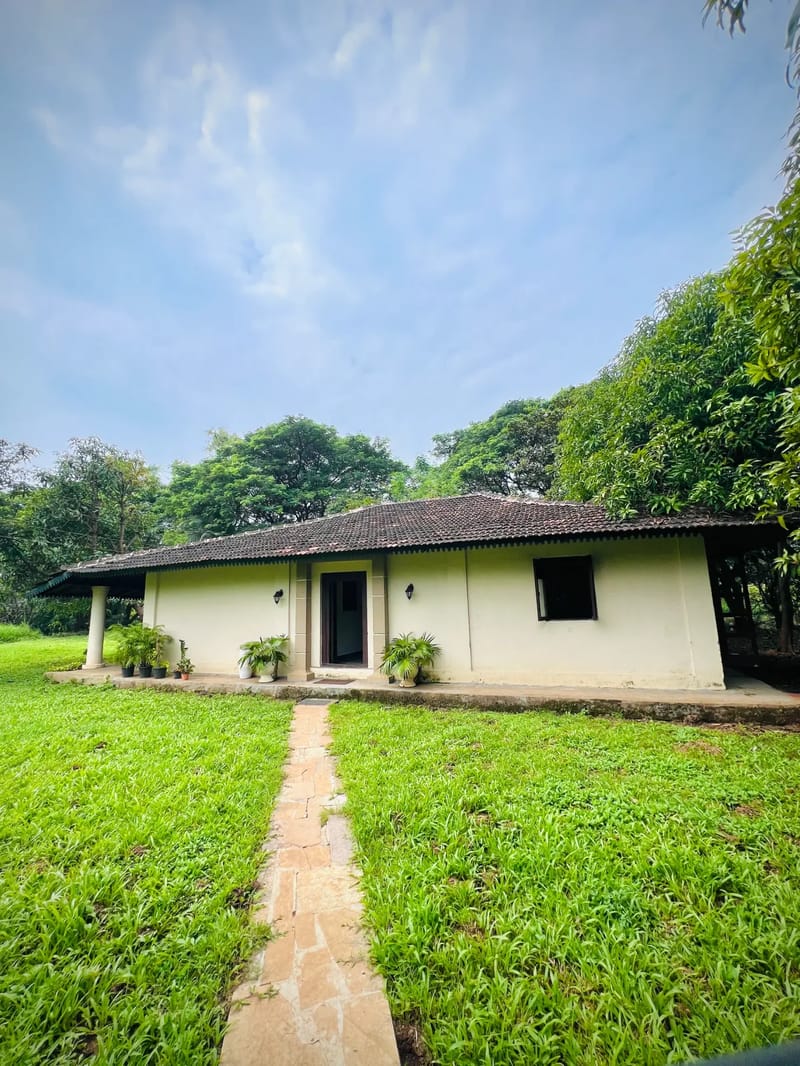 Image 6 of the property