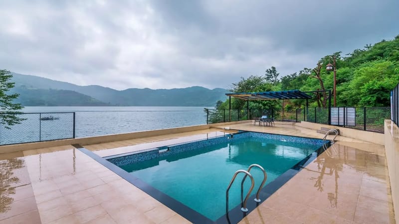 Riverdale - Casa de 4 dormitorios con piscina en Lavasa