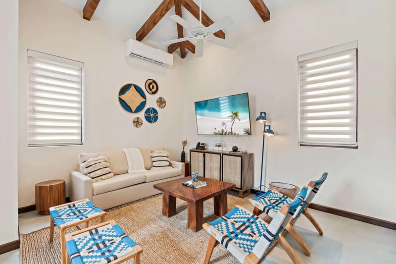 207 Plaza Pienza