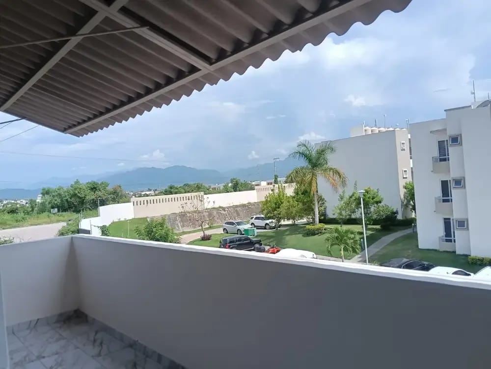 Garden Terrace | Trampoline | 15 Min Beach