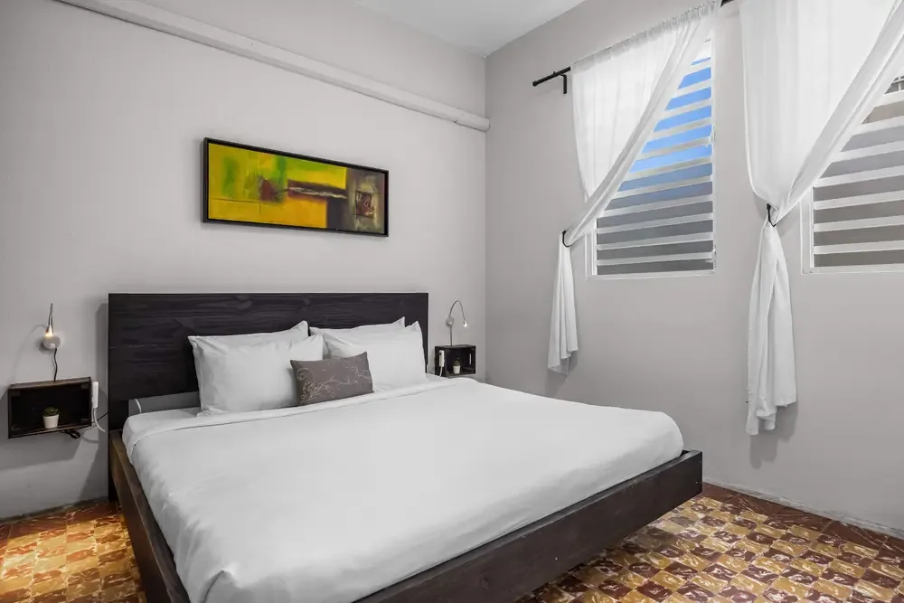 Santurce | Suite privada | 2 dormitorios