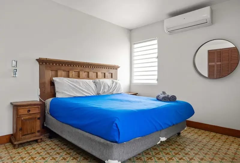Cama