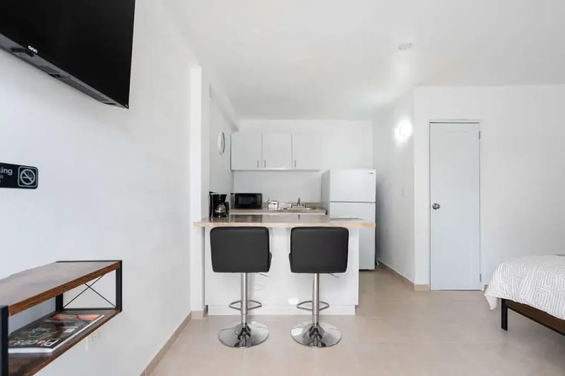 12 Min Playa del Yunque | Private Entrance | AC