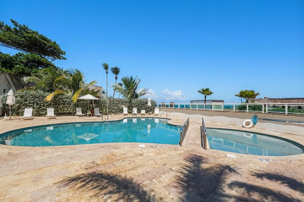 Piscina comunitaria