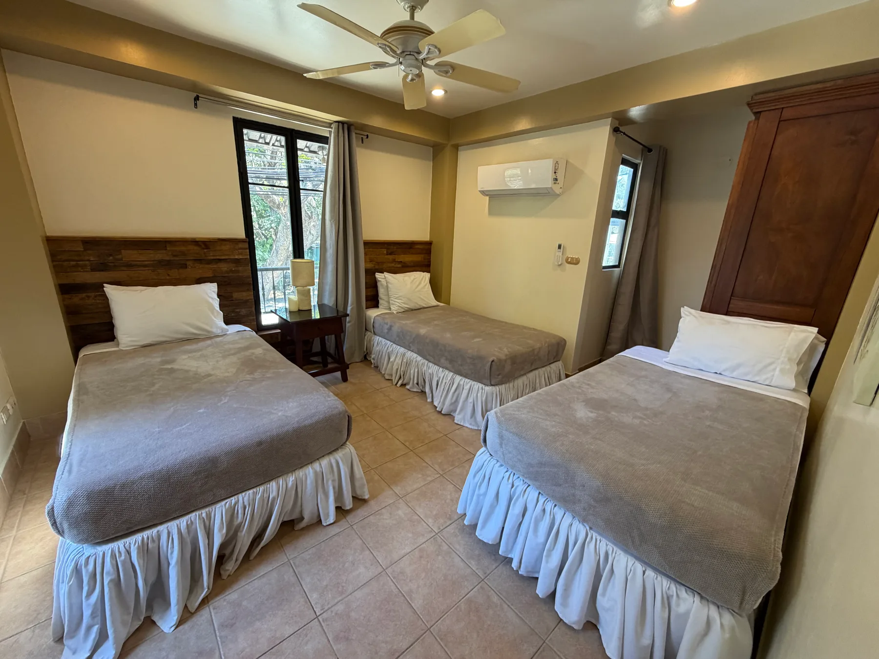 Second bedroom
