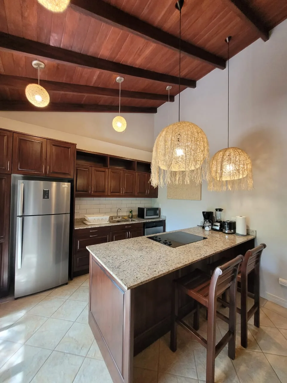 Fully equipped kitchen