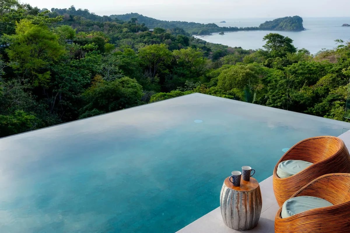 Villa Costa Vida