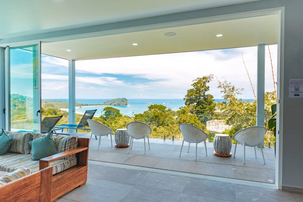 Villa Costa Vida